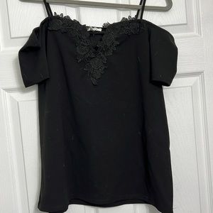 Maurice’s Size Large black shirt